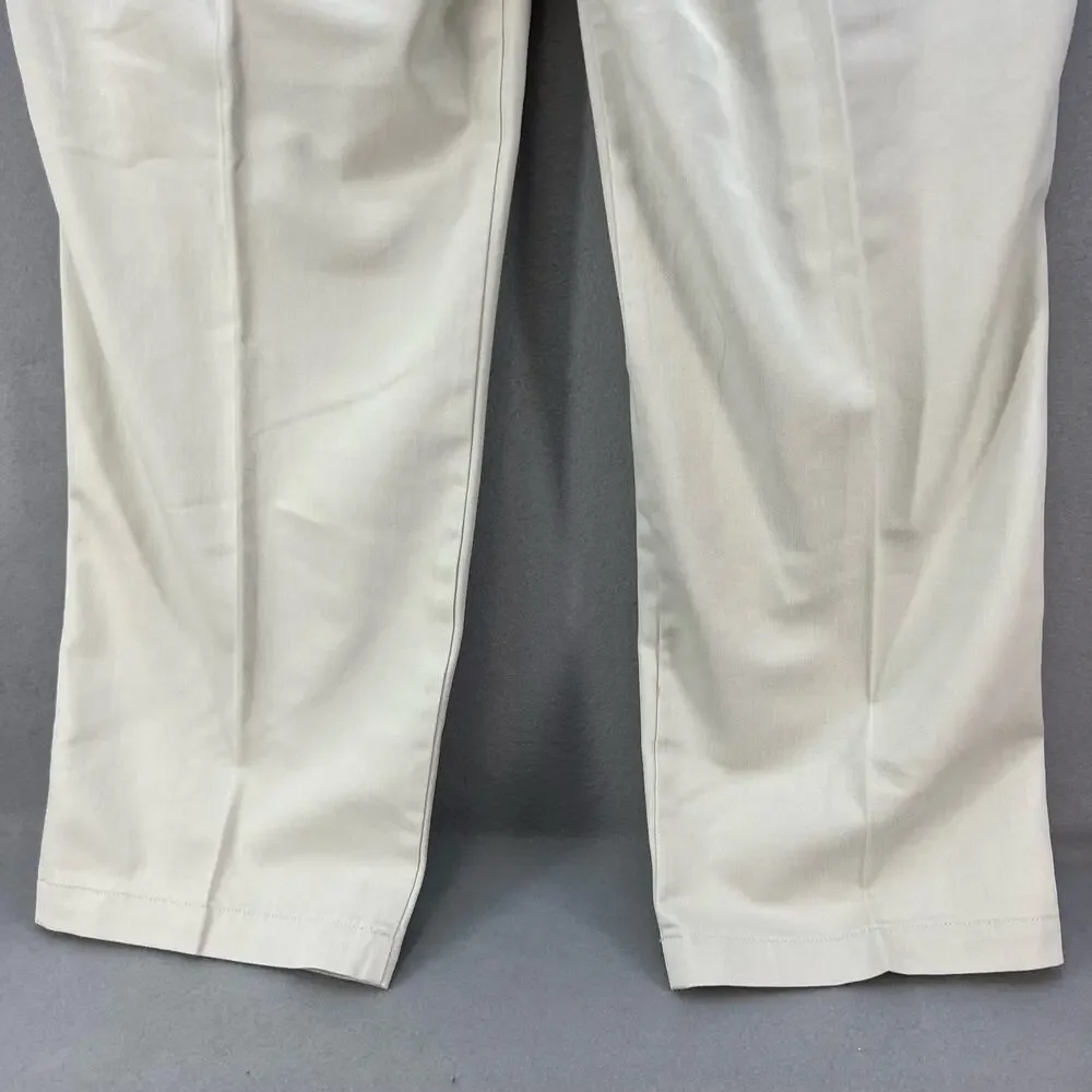 NWT Dockers Khaki Pants Men's 38X32 Classic Fit Pleated Front No Wrinkle Twill